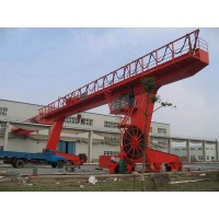 江苏南通320 吨造船门机：船舶建造的核心支柱