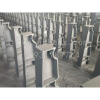 江苏防撞护栏支架加工厂家~河北泊泉机械生产铸铁支架