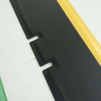 绿色环保防静电桌垫,卡优双层防疲劳垫,机房缓解疲劳垫  防静电橡胶板,防静电垫子原理